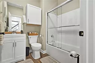 35965 Lakeshore Blvd, Eastlake, OH 44095 - Photo 17