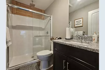 35965 Lake Shore Boulevard, Eastlake, OH 44095 - Photo 25