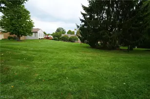 115 Ledbury Cir NE, Canton, OH 44721 - Photo 41