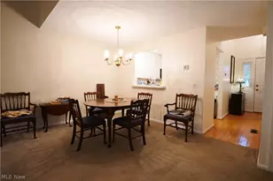 115 Ledbury Cir NE, Canton, OH 44721 - Photo 9