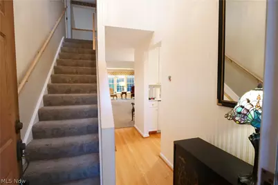115 Ledbury Circle NE, Canton, OH 44721 - Photo 3