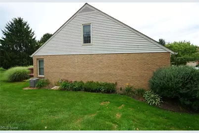 115 Ledbury Circle NE, Canton, OH 44721 - Photo 33
