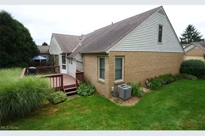 115 Ledbury Circle NE, Canton, OH 44721 - Photo 35