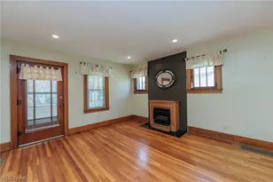 45 Victor Ave, Cuyahoga Falls, OH 44221 - Photo 7