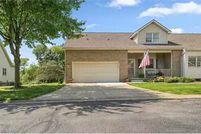 2601 Charing Cross Road NW, Canton, OH 44708 - Photo 3