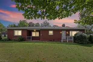1115 Eastland Ave, Akron, OH 44305 - Photo 1