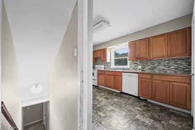 1115 Eastland Avenue, Akron, OH 44305 - Photo 31