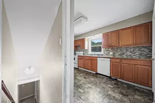 1115 Eastland Ave, Akron, OH 44305 - Photo 31