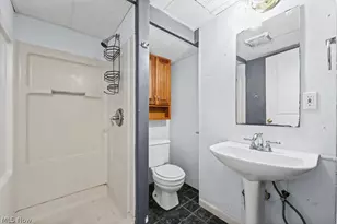 1115 Eastland Ave, Akron, OH 44305 - Photo 37