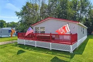 112 Evergreen Ln, Apple Creek, OH 44606 - Photo 3