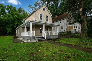 906 E Buchtel Ave, Akron, OH 44319 - Photo 1
