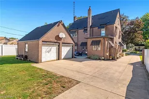 221 Raff Rd NW, Canton, OH 44718 - Photo 27