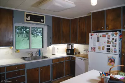 322 S Alexander Street, Millersburg, OH 44654 - Photo 7