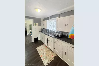 688 Merton Avenue, Akron, OH 44306 - Photo 5