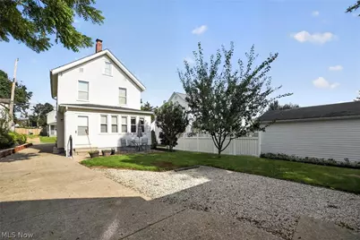 190 24th Street NW, Barberton, OH 44203 - Photo 39