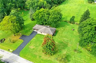 10244 Washingtonville Rd, Canfield, OH 44406 - Photo 5