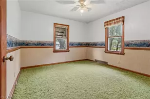 200 Gnau Ave SW, Perry Twp, OH 44646 - Photo 15
