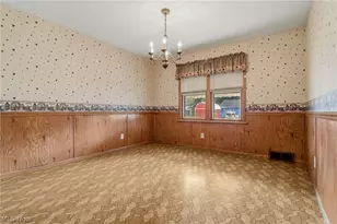 200 Gnau Ave SW, Perry Twp, OH 44646 - Photo 13