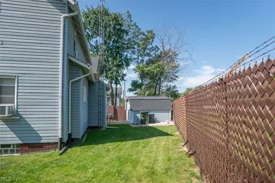 817 19th Street NW, Canton, OH 44709 - Photo 39