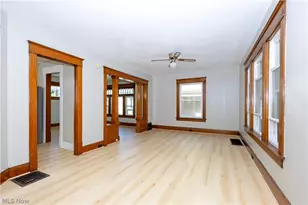 121 Chestnut Ave NE, Massillon, OH 44646 - Photo 3