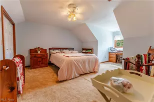 5556 Blacksnake Hill Rd NE, Dover, OH 44622 - Photo 21