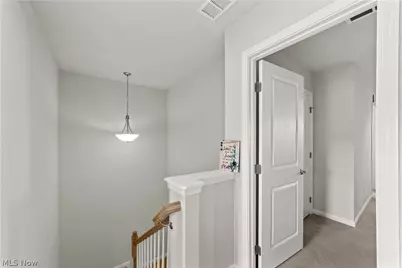 4008 N Steels Circle, Cuyahoga Falls, OH 44224 - Photo 17