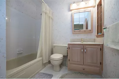 218 Wintergreen Hill Drive, Painesville Twp, OH 44077 - Photo 21
