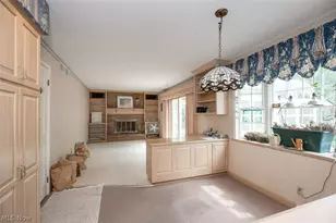 218 Wintergreen Hill Dr, Painesville Twp, OH 44077 - Photo 9