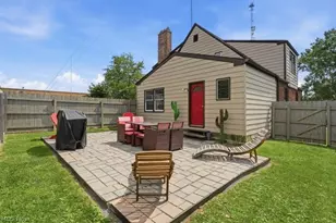 4038 Sunset Blvd, Boardman, OH 44512 - Photo 3