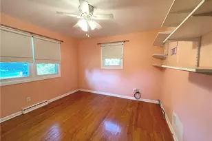 686 Shook Rd, Akron, OH 44319 - Photo 9