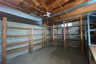 686 Shook Rd, Akron, OH 44319 - Photo 11