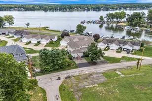 1909 Craig Dr, Lake Milton, OH 44429 - Photo 45