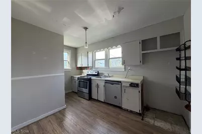 210 S 16th Street, Coshocton, OH 43812 - Photo 9
