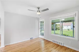 2311 N Jefferson Blvd, Lorain, OH 44052 - Photo 9