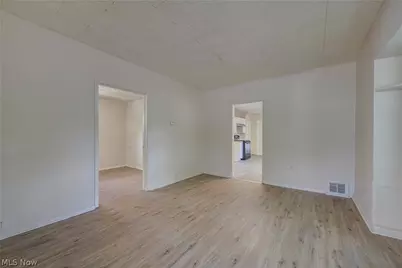 3295 W 56th Street, Loveland, OH 44102 - Photo 11
