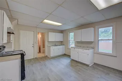 3295 W 56th Street, Loveland, OH 44102 - Photo 15