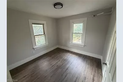 170 Stone Street, Akron, OH 44305 - Photo 7