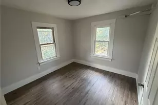 170 Stone St, Akron, OH 44305 - Photo 7