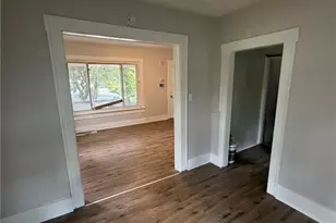170 Stone St, Akron, OH 44305 - Photo 3