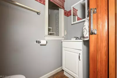 490 Bonshire Road, Akron, OH 44319 - Photo 9