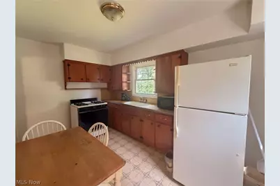 1265 Eastwood Avenue, Akron, OH 44305 - Photo 9