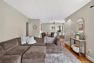 708 33rd St NE, Canton, OH 44714 - Photo 5