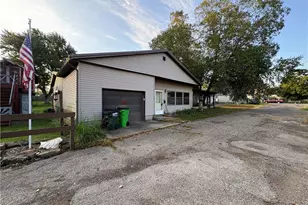 101 McConnell St, Uhrichsville, OH 44683 - Photo 33