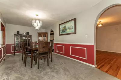 8831 Pine Tree Drive, Macedonia, OH 44056 - Photo 7