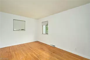 421 Malacca St, Akron, OH 44305 - Photo 9