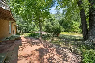 355 S Chillicothe Rd, Aurora, OH 44202 - Photo 5