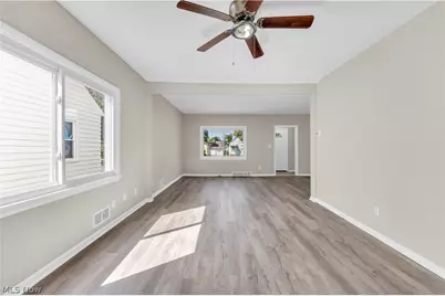 5005 Vandalia Avenue, Loveland, OH 44144 - Photo 5