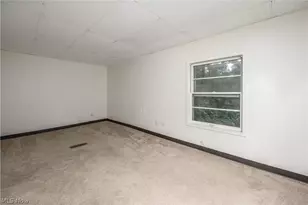 1489 Randolph Rd, Mogadore, OH 44260 - Photo 13