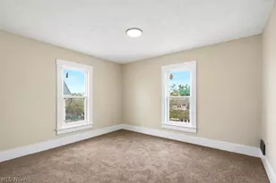 2121 10th St SW, Akron, OH 44314 - Photo 13