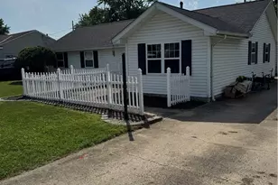 618 Idlewood Ave, Sheffield Lake, OH 44054 - Photo 7